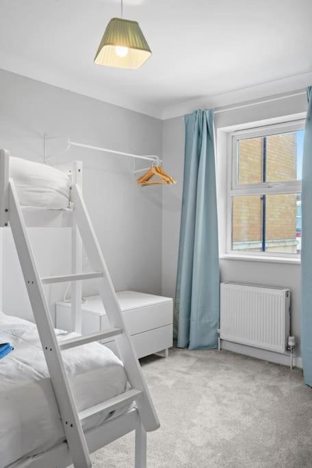 Modern Apartment Near Old Town With Parking Margate Exterior foto